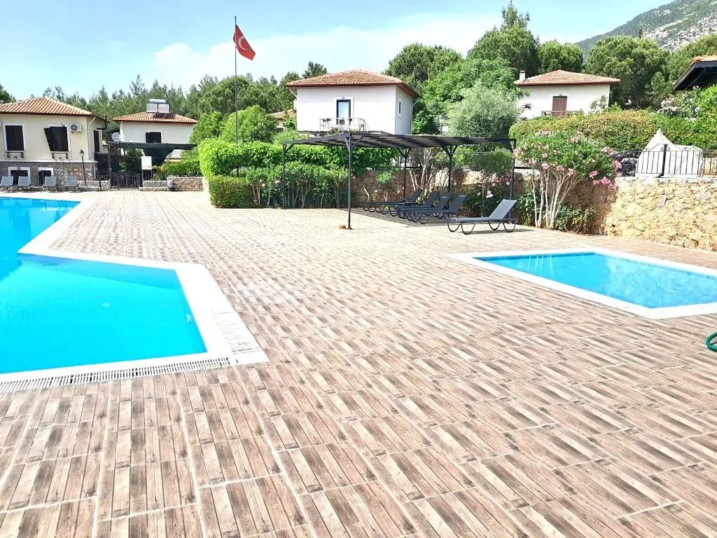 Complex in Ovacik